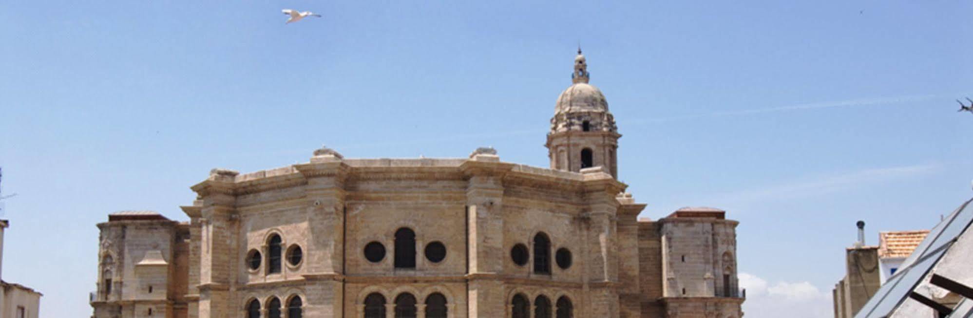 Carlos V Malaga Exterior photo